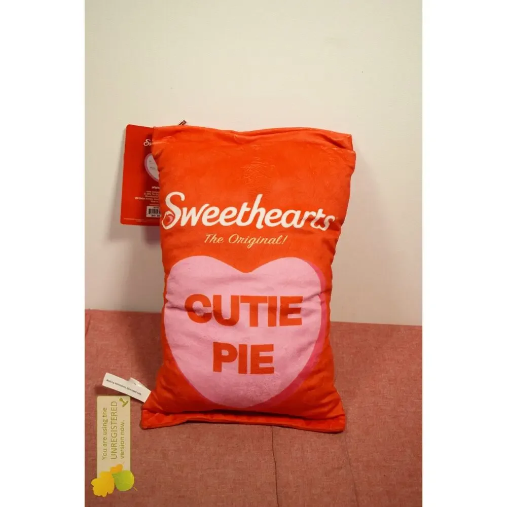 Iscream Sweethearts Packaging Stuffed Animal